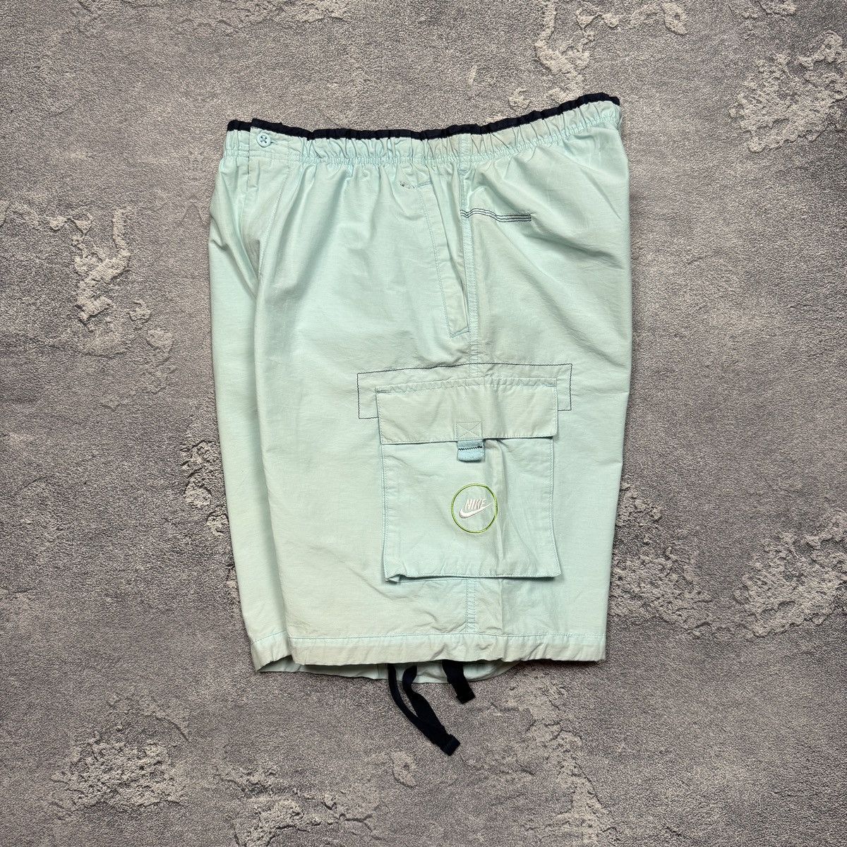 Vintage Nike Vintage Cargo Shorts 90s Size US 36 / EU 52 - 1 Thumbnail