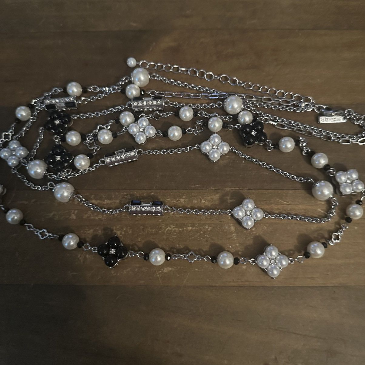White House Black Market WHBM convertible station flowers and pearls necklace Size ONE SIZE - 4 Thumbnail