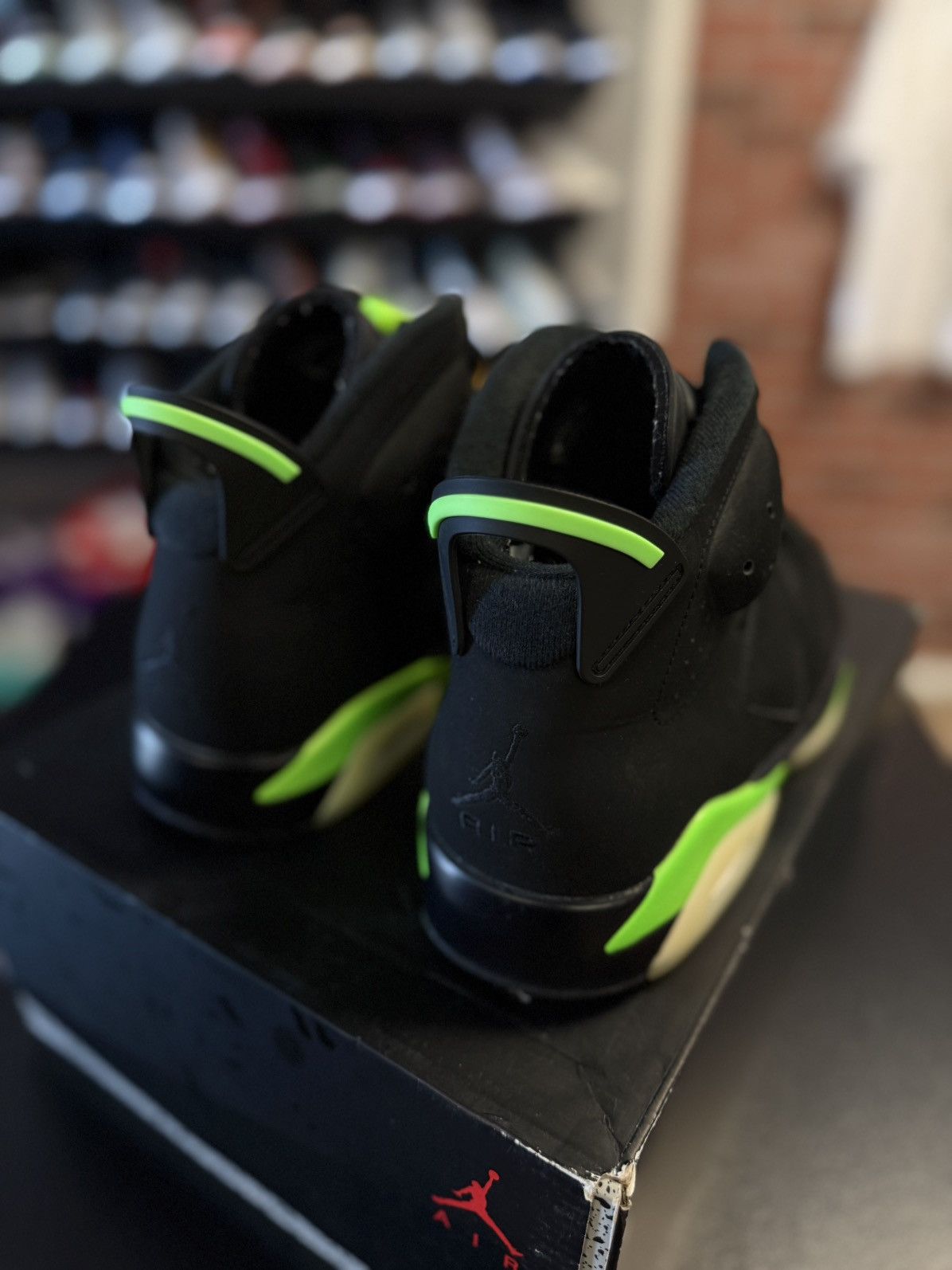 Jordan Brand × Nike Jordan 6 Electric Green Size 11.5 Clean Condition 🧼 Size US 11.5 / EU 44-45 - 4 Thumbnail