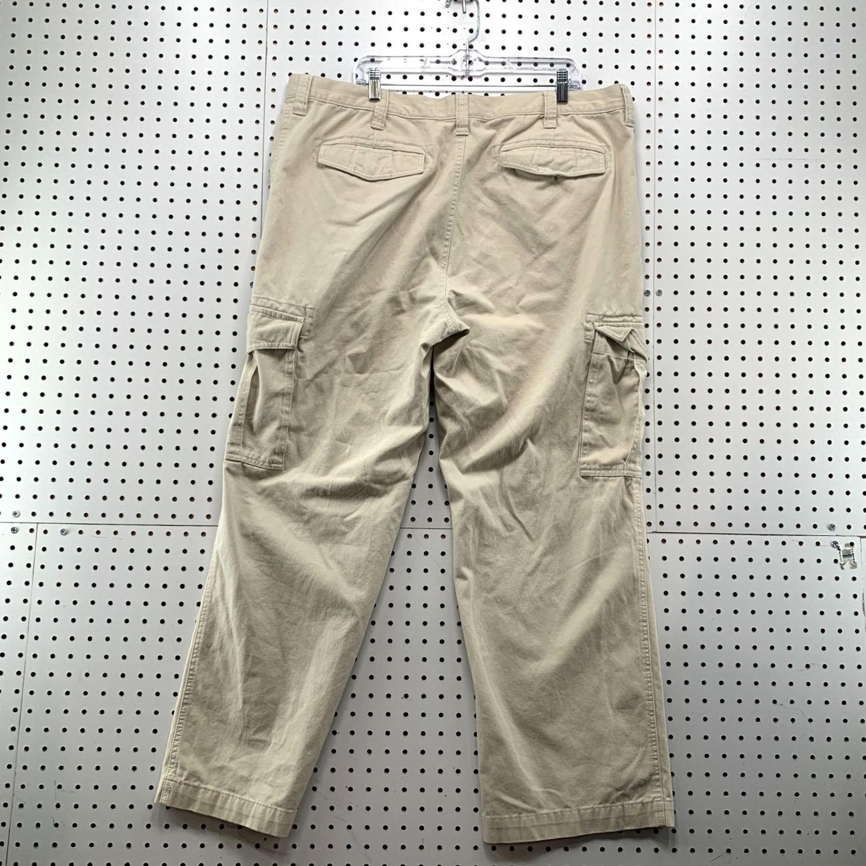 Old Navy VINTAGE Old Navy Cargo Pants Mens 42x32 Beige Loose Utility Pocket Skateboard Pants Mens Beige Cargo Pants Size US 42 / EU 58 - 7 Thumbnail