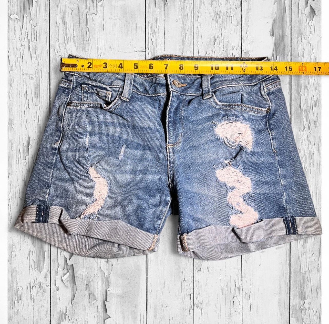Arizona Jean Co. Distressed denim shorts Size 24" / US 00 / IT 34 - 2 Thumbnail