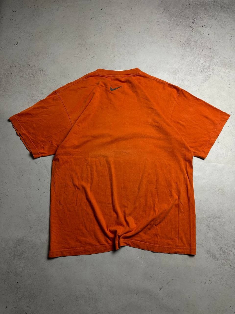 Nike Vintage Nike Swoosh Boxy T-shirt Y2K L Size US L / EU 52-54 / 3 - 5 Thumbnail