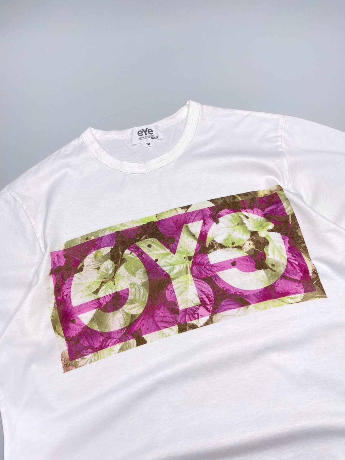 eYe COMME des GARCONS ✖︎ POINTER BRAND Comme des Garcons Play Eyes Logo T-shirt Navy - US