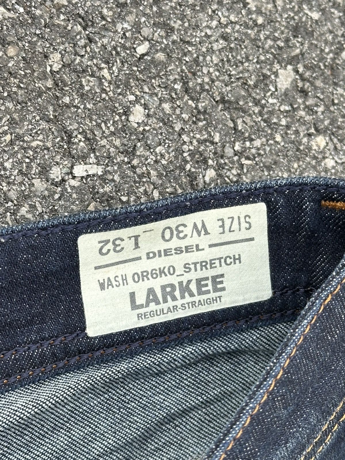 Diesel DIESEL 'Only The Brave' - MENS VINTAGE BLUE DENIM JEANS. Size US 30 / EU 46 - 14 Thumbnail