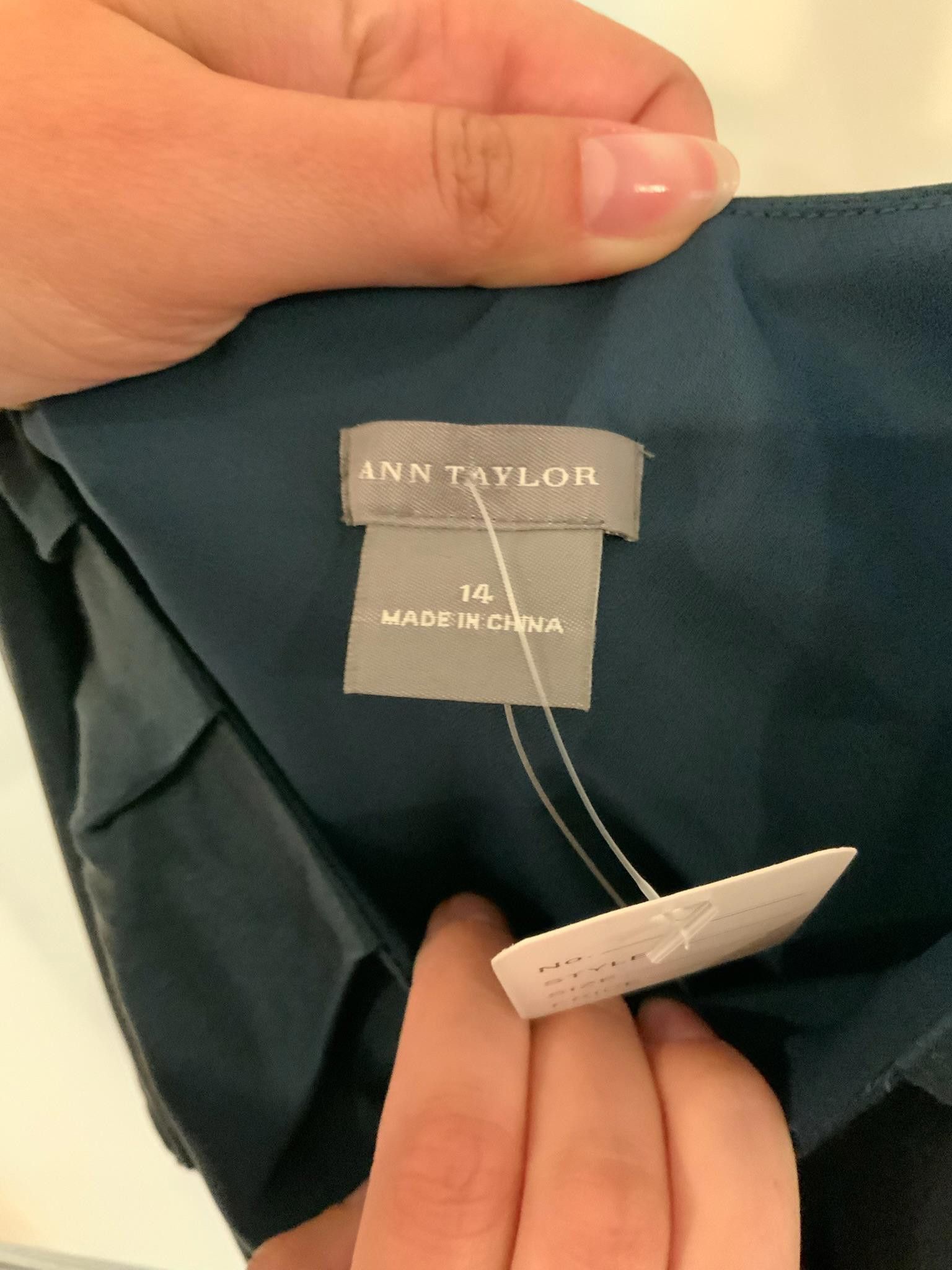 Ann Taylor Ann Taylor Women's Sleeveless Midi Dress Size XL / US 12-14 / IT 48-50 - 3 Thumbnail
