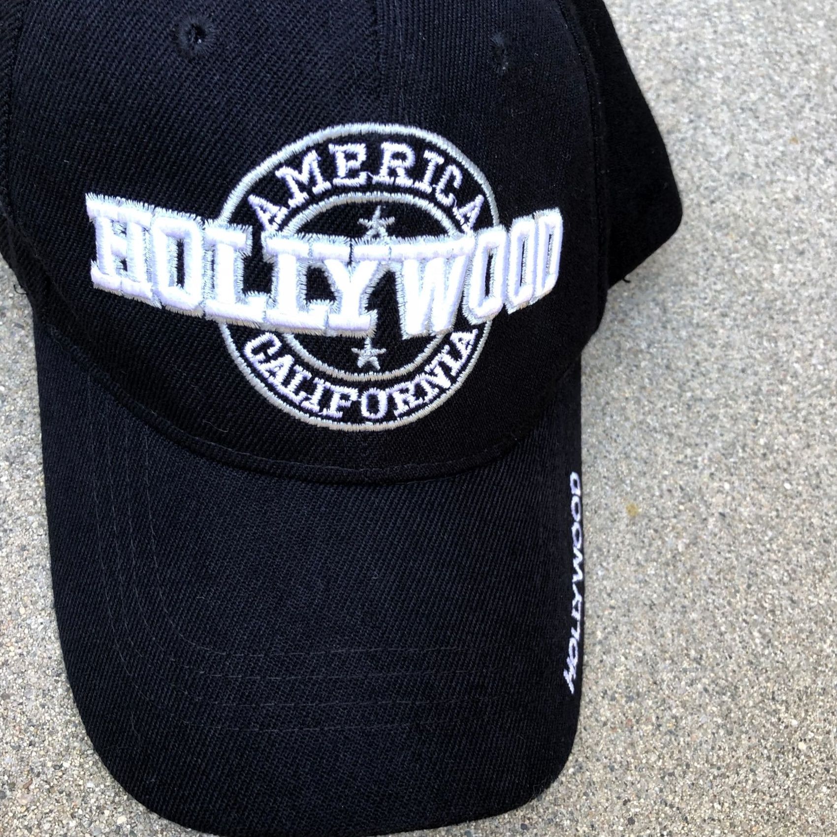Vintage VTG SkyCap Hollywood California Baseball Hat Men's Tourist Retro Black Cap One Size Mens Black Baseball Cap Size ONE SIZE - 2 Thumbnail
