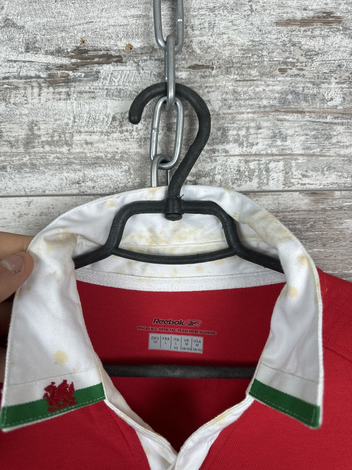 Reebok Mens Vintage Reebok 00s Wales rugby shirt jersey sweatshirt Size US L / EU 52-54 / 3 - 14 Thumbnail