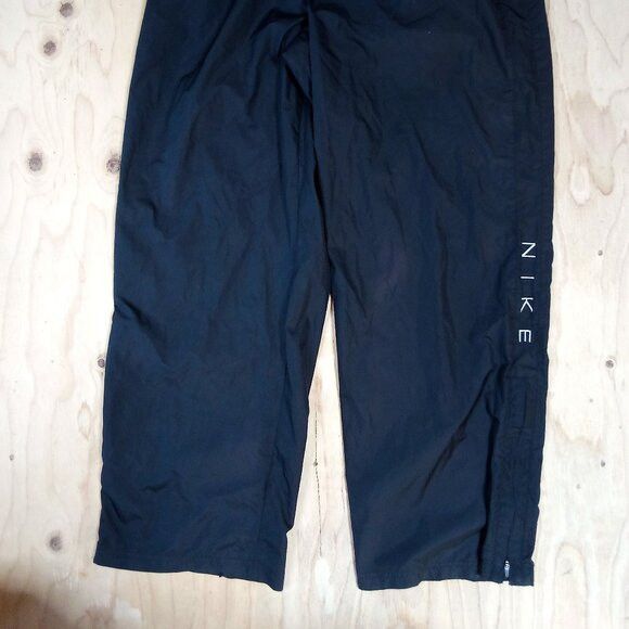 Nike × Vintage Vintage Nike Spell Out Wind Pants Joggers Trainers Size US 32 / EU 48 - 3 Thumbnail