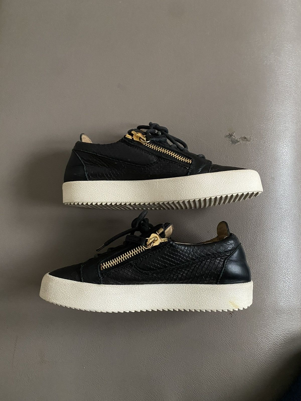 Giuseppe Zanotti Giuseppe zanotti black python embossed leather may london Size US 7 / IT 37 - 5 Thumbnail