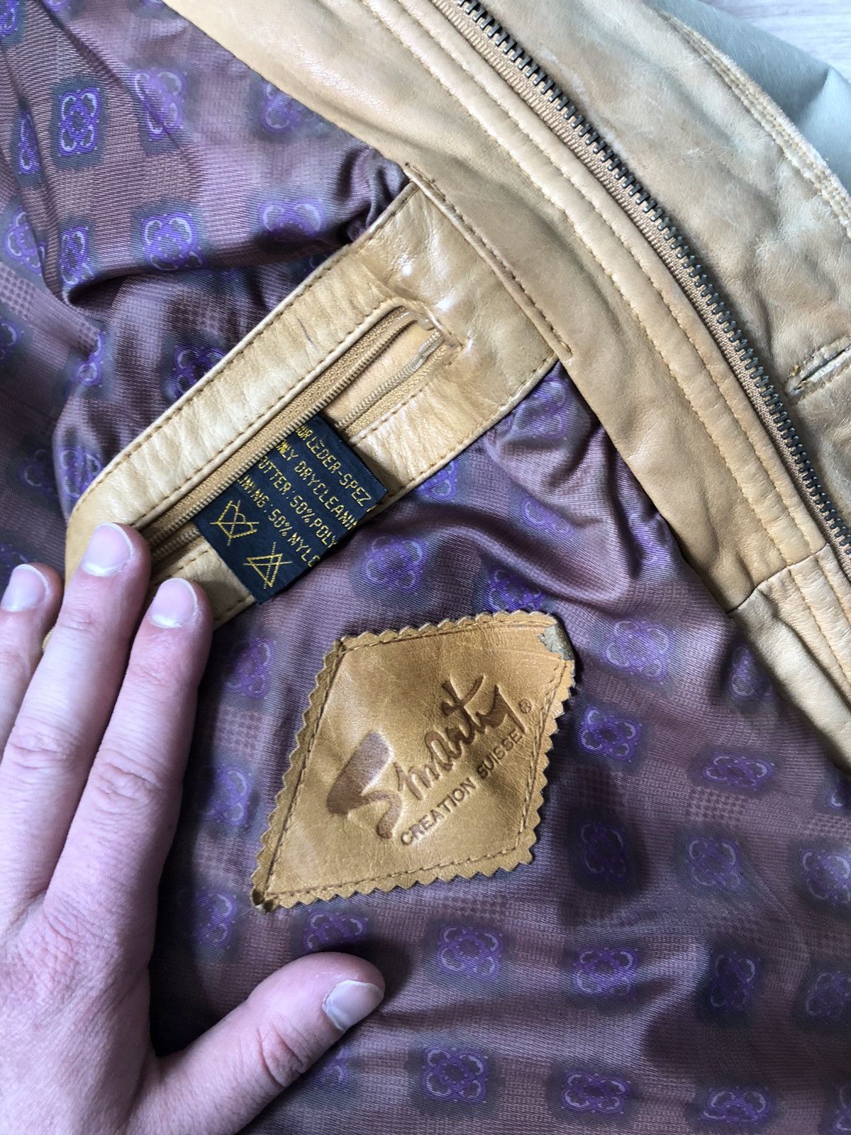 Vintage Vintage 90s Redskins Style Leather Jacket Size US L / EU 52-54 / 3 - 11 Thumbnail
