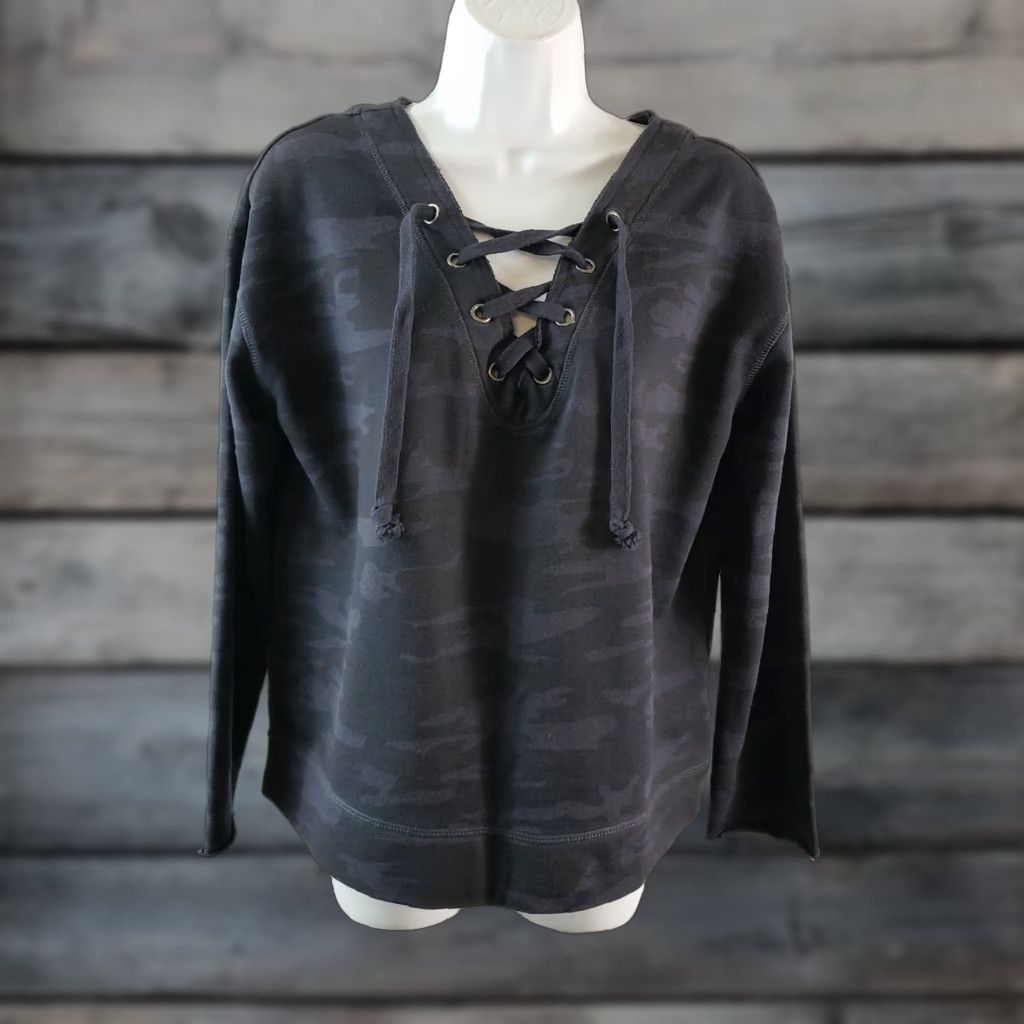 Sanctuary Sanctuary Womens Sweatshirt Size Small Black Blue Camo Long Sleeve Lace Up Pullover Shirt Womens Vintage: No (adjust to rules) Size S / US 4 / IT 40 - 1 Thumbnail