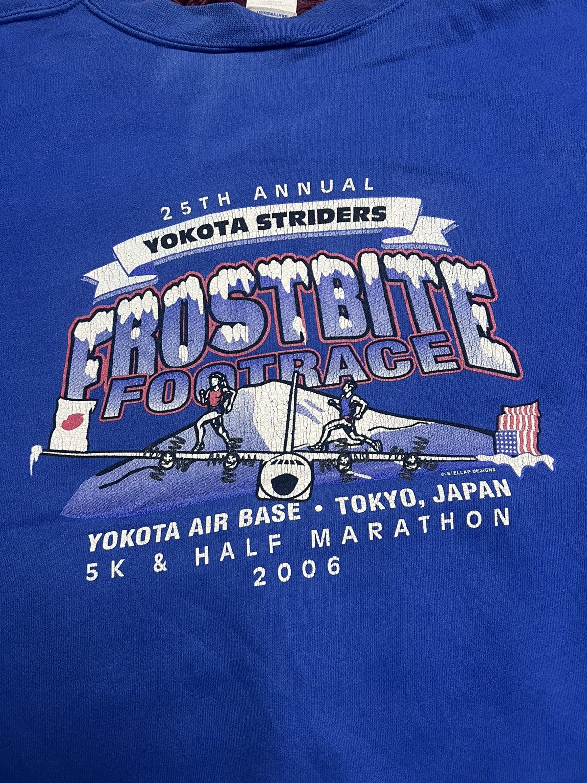 Japanese Brand Vintage2006Yokota Striders Frostbite Footrace Sweatshirt(46) Size US L / EU 52-54 / 3 - 8 Thumbnail
