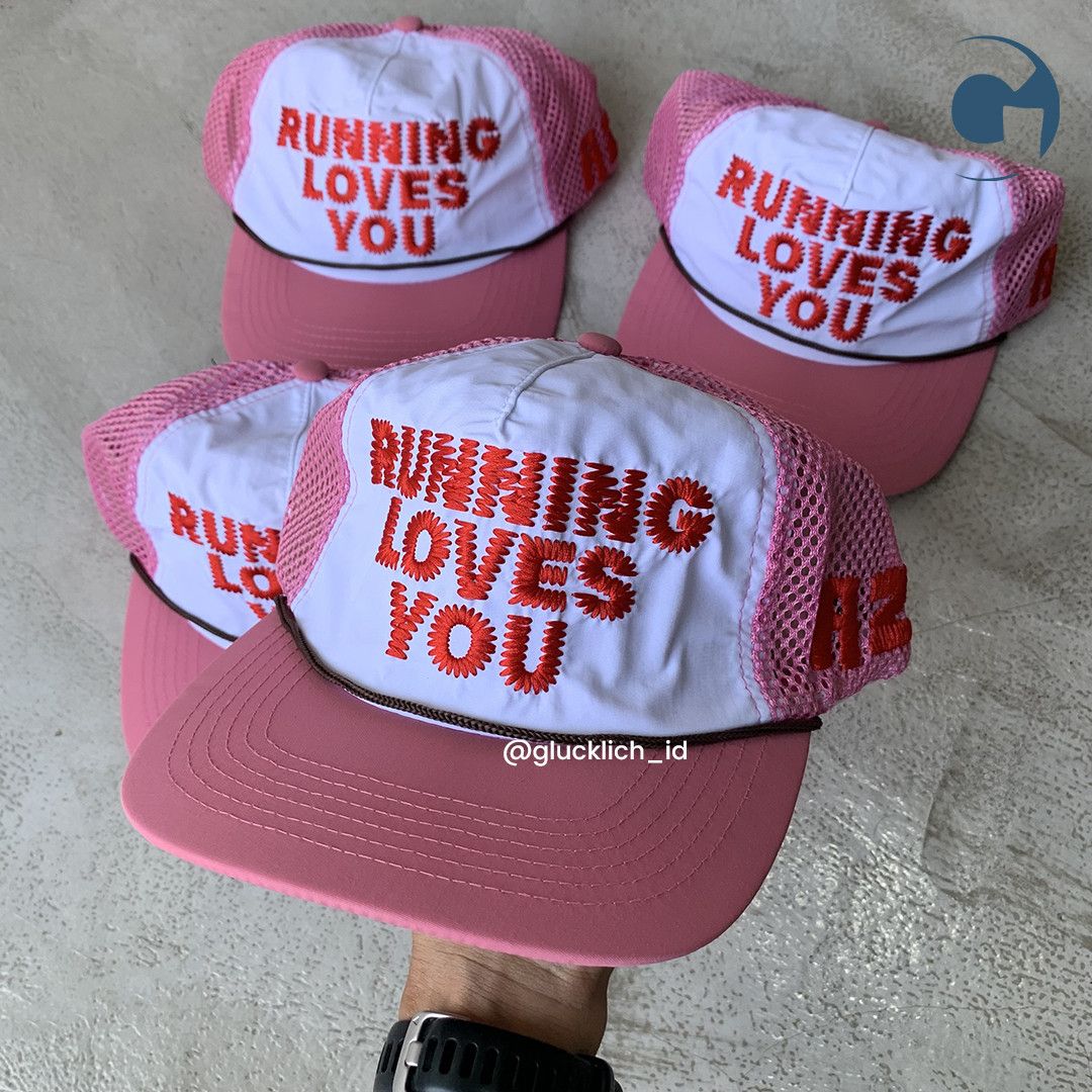 Alex Zono Alex Zono, “Running Loves You” Trucker Hat in Pink Size ONE SIZE - 3 Thumbnail