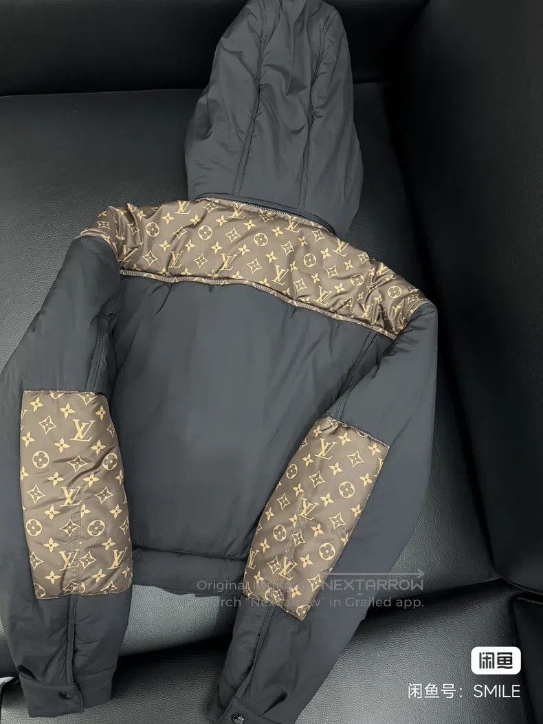 Louis Vuitton Louis Vuitton Full-print presbyopic detachable cap button Size S / US 4 / IT 40 - 2 Thumbnail