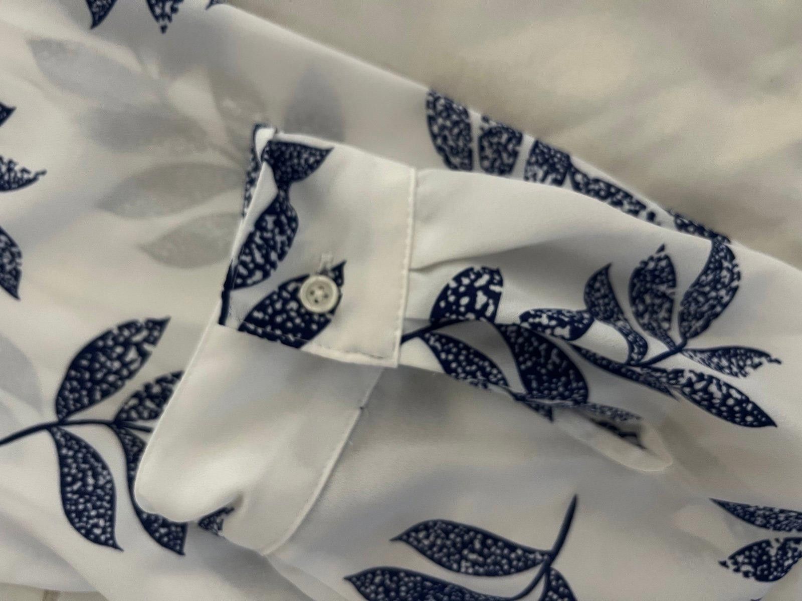 Apt. 9 Apt.9 Plus size Blue and white leaf print button down shirt Size XL / US 12-14 / IT 48-50 - 8 Thumbnail