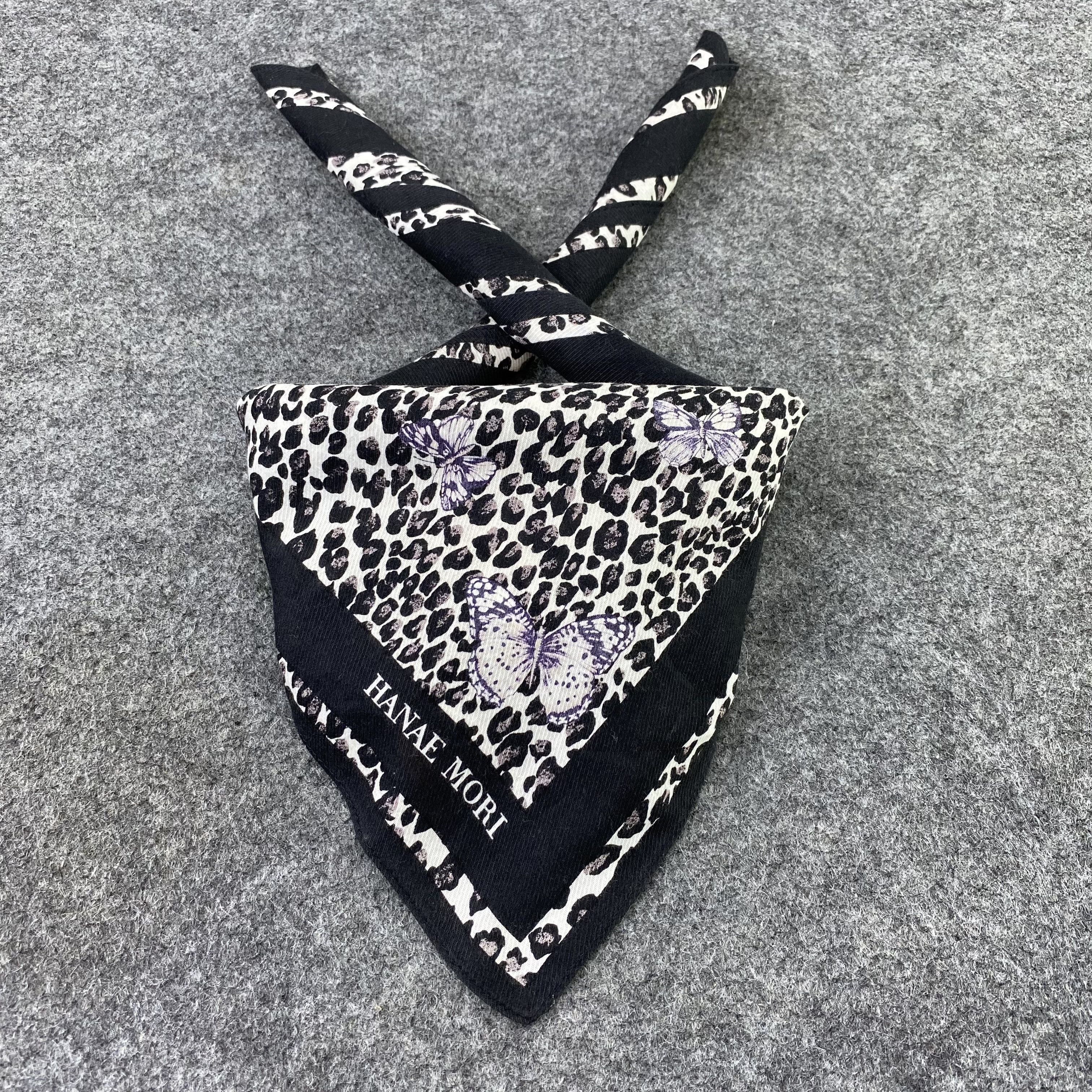 Hanae Mori Hanae Mori Handkerchief / Bandana / Neckerchief -B803 Size ONE SIZE - 2 Thumbnail