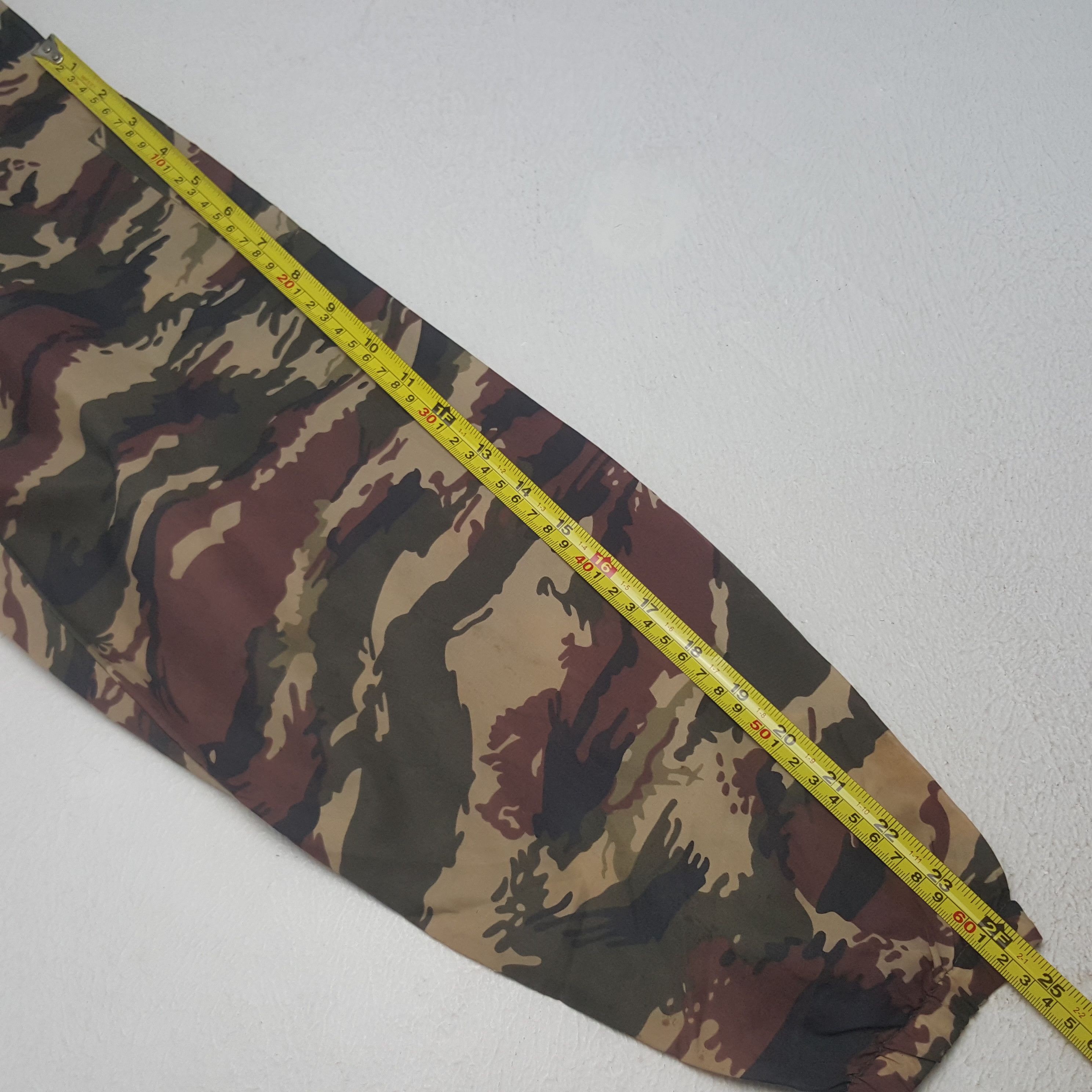 Other Vintage Camo Military Windbreaker Jacket Hoodie Size US XXL / EU 58 / 5 - 11 Thumbnail