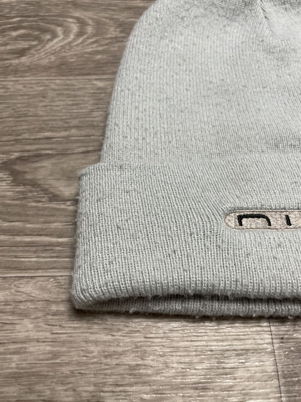 Nike Vintage Nike 90s Retro Beanie Hat Streetwear Y2K Size ONE SIZE - 3 Thumbnail