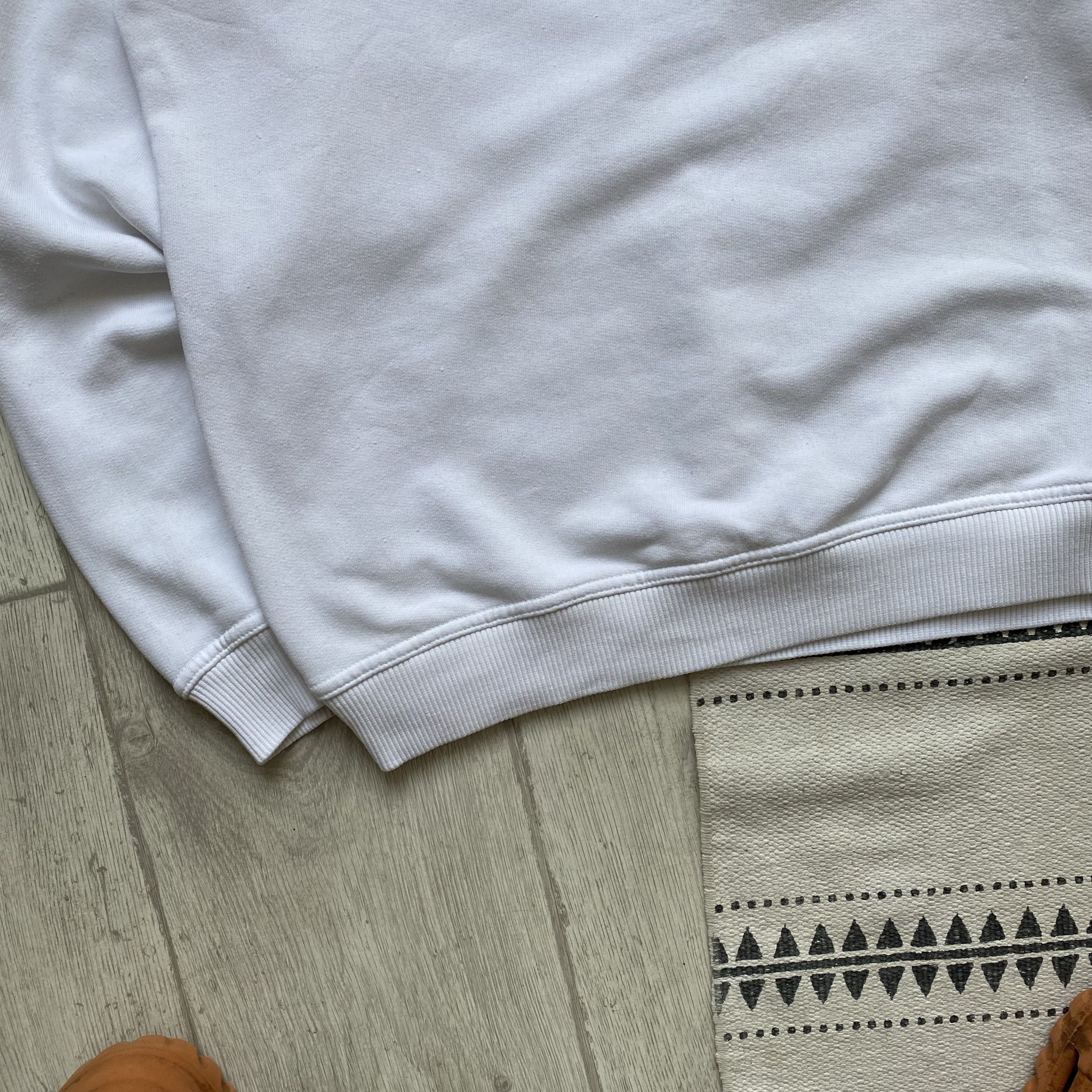 Fila 🔥Vintage 90s Fila Italy Sweatshirt Boxy Fit Crewneck umbro Size US S / EU 44-46 / 1 - 3 Thumbnail
