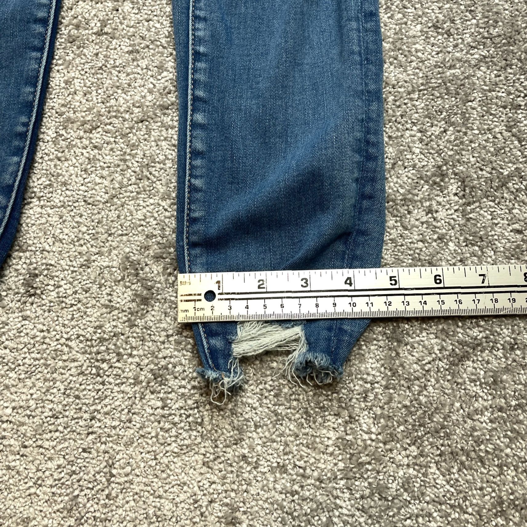 American Eagle Outfitters American Eagle Outfitters Jegging Jeans Womens 6 Blue Raw Distressed 27" Inseam Jegging Stretch Regular Rise High 27" 5-Pocket Denim Jeans Size 30" / US 8 / IT 44 - 7 Thumbnail