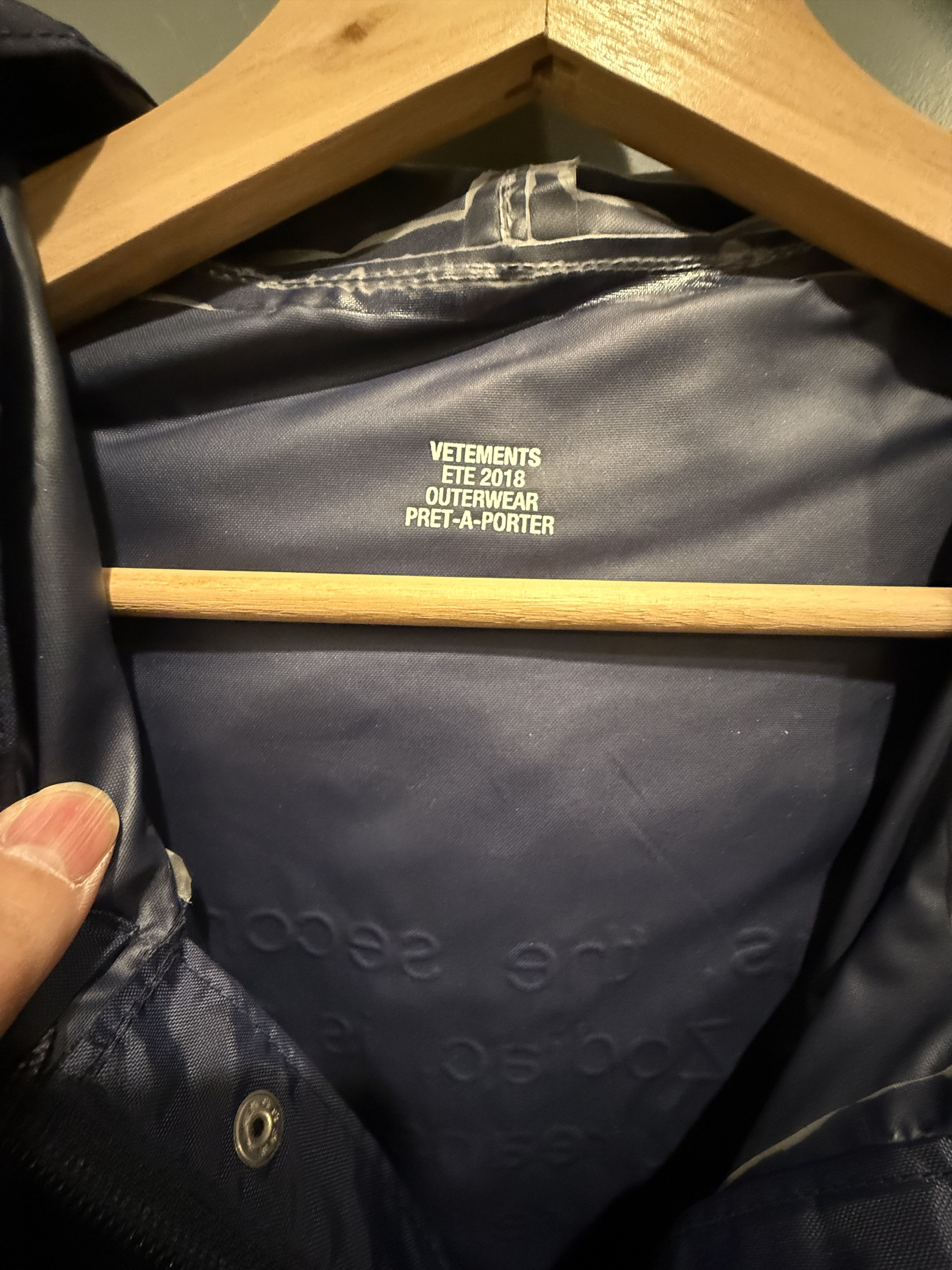 Vetements Vetemetns 2018 Taurus Parka Size US L / EU 52-54 / 3 - 4 Thumbnail