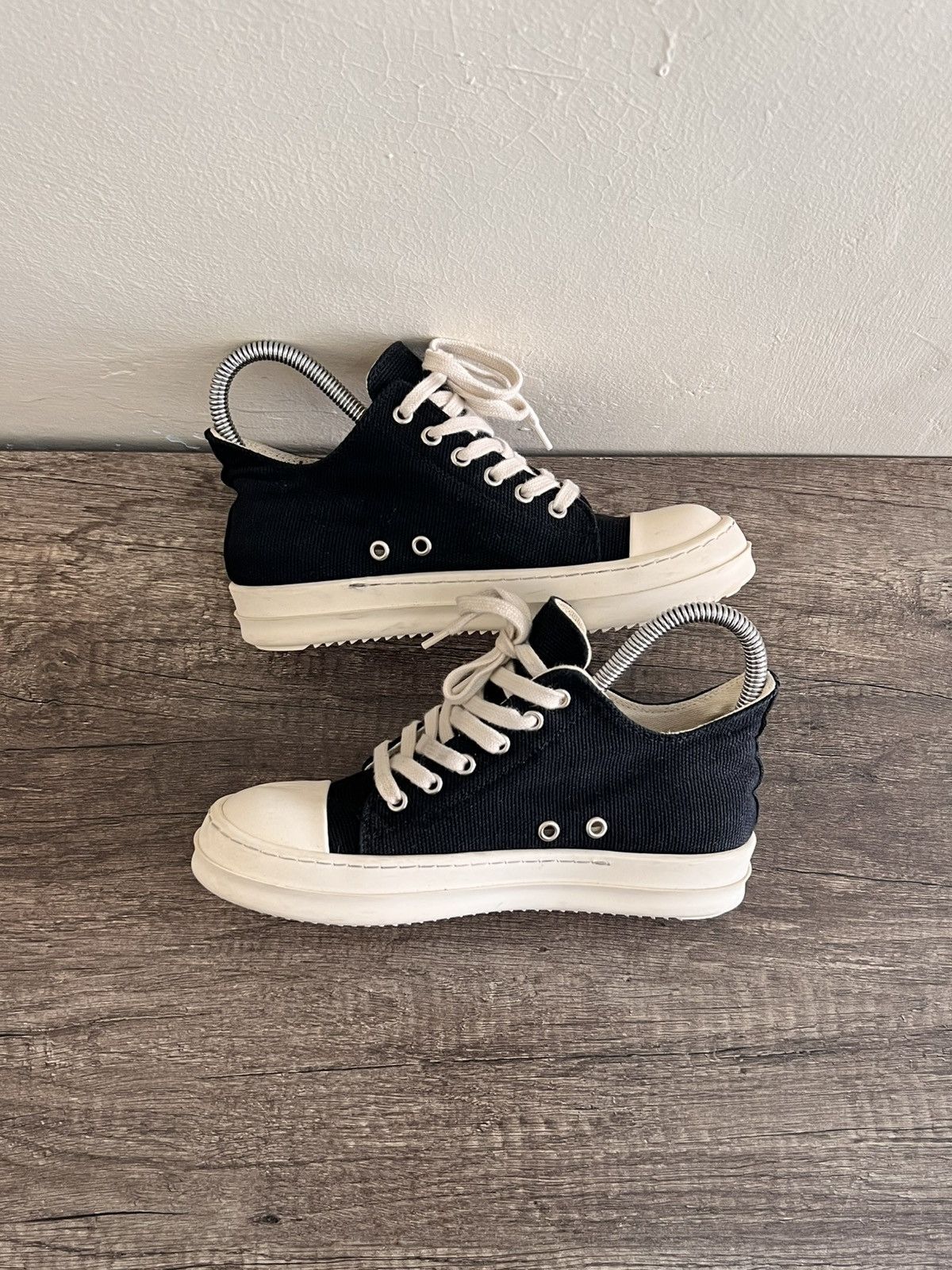 Rick Owens Drkshdw Rick Owens DRKSHDW Canvas Black Ramones Size US 6 / IT 36 - 4 Thumbnail