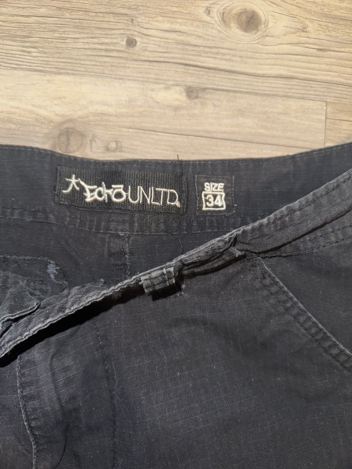 Ecko Unltd. × Southpole × Vintage ECKO CARGO SHORTS Y2K Size US 34 / EU 50 - 2 Thumbnail