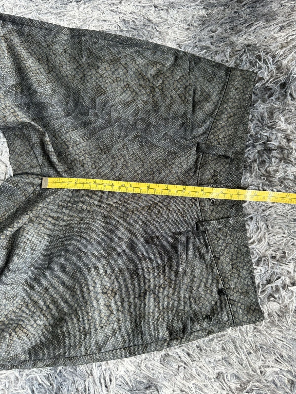 Pazzo 00's PAZZO snakeskin printed gothic pants Size US 30 / EU 46 - 21 Thumbnail