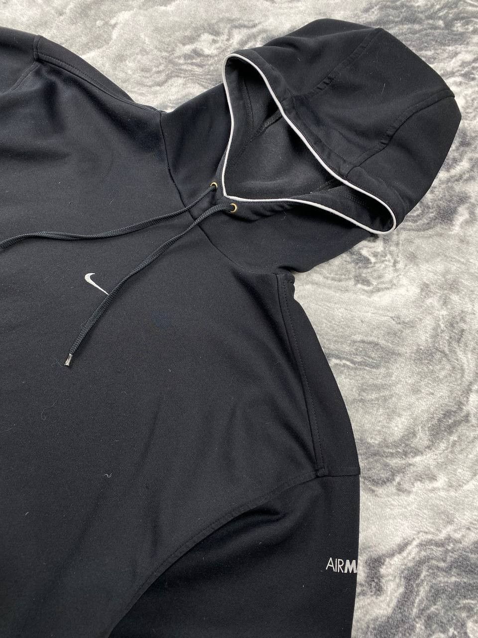 Nike Vintage Nike Air Max Central Logo Hoodie Men Size L Black Size US L / EU 52-54 / 3 - 2 Thumbnail