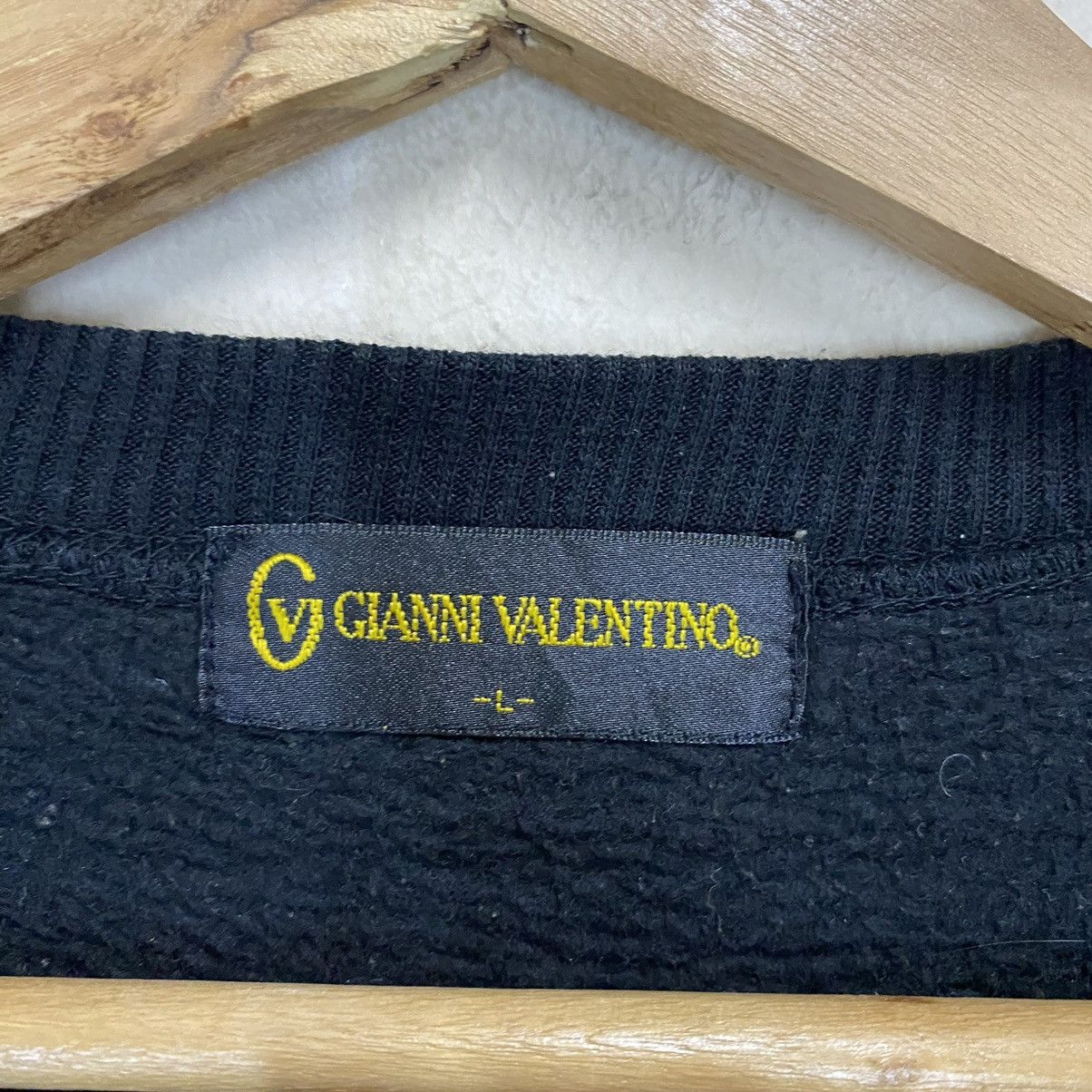 Gianni Valentino Vintage Gianni Valentino Small Logo Crewneck Sweatshirt Size US M / EU 48-50 / 2 - 9 Thumbnail