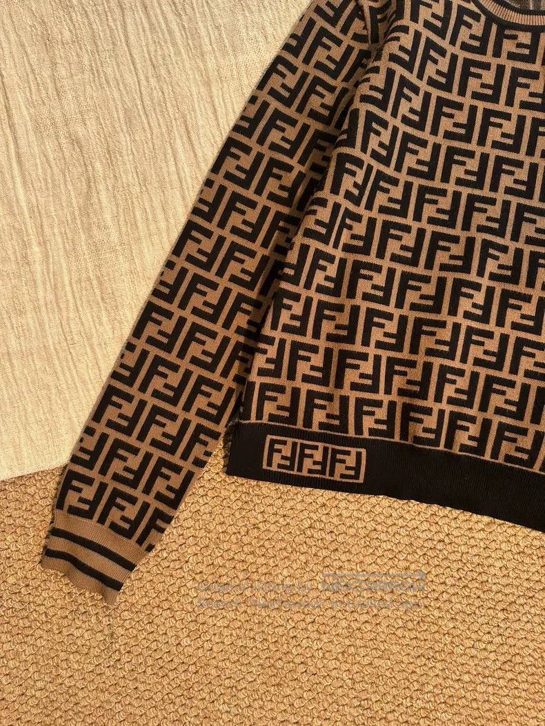 Fendi Fendi FF Monogram Printed Logo Knit Long Sleeve Sweater - Size XS / US 0-2 / IT 36-38 - 4 Thumbnail