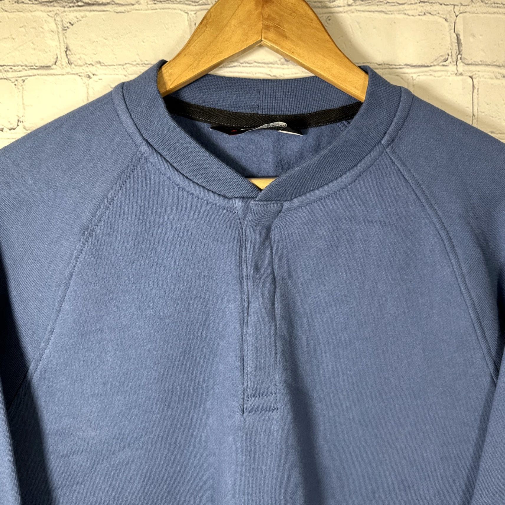 Vintage VINTAGE: No American Giant Sweatshirt Henley Mens Blue Cotton Fleece USA Medium Snap Long Sleeve Regular Size US M / EU 48-50 / 2 - 2 Thumbnail