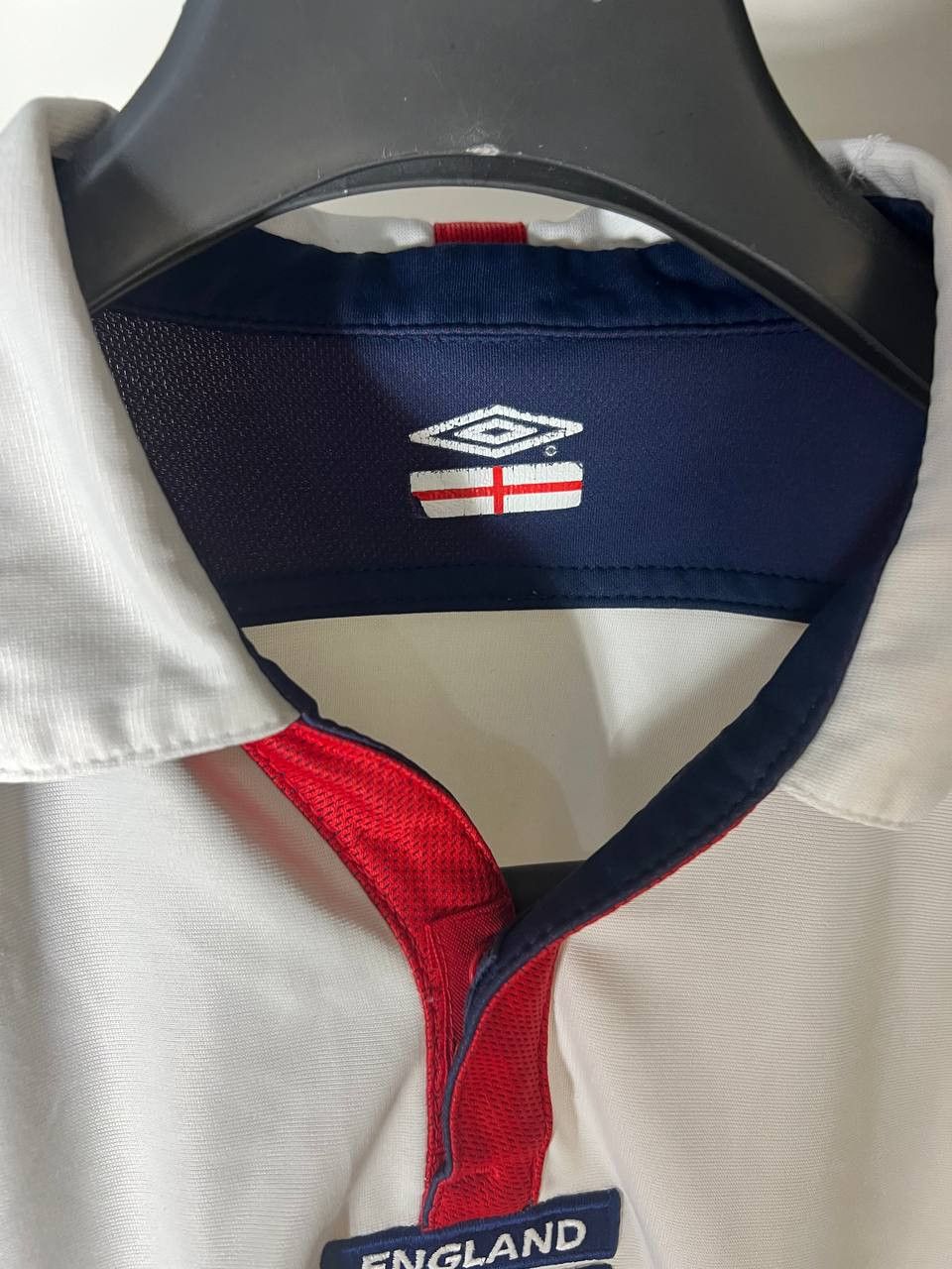 Umbro VINTAGE UMBRO ENGLAND RETRO SOCCER JERSEY MANCHESTER 90s Y2K Size US M / EU 48-50 / 2 - 5 Thumbnail