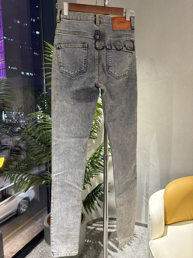 Gucci Gucci Size 23 Gray jeans size 23 2502-Nextarrow Size US 26 / EU 42 - 2 Thumbnail