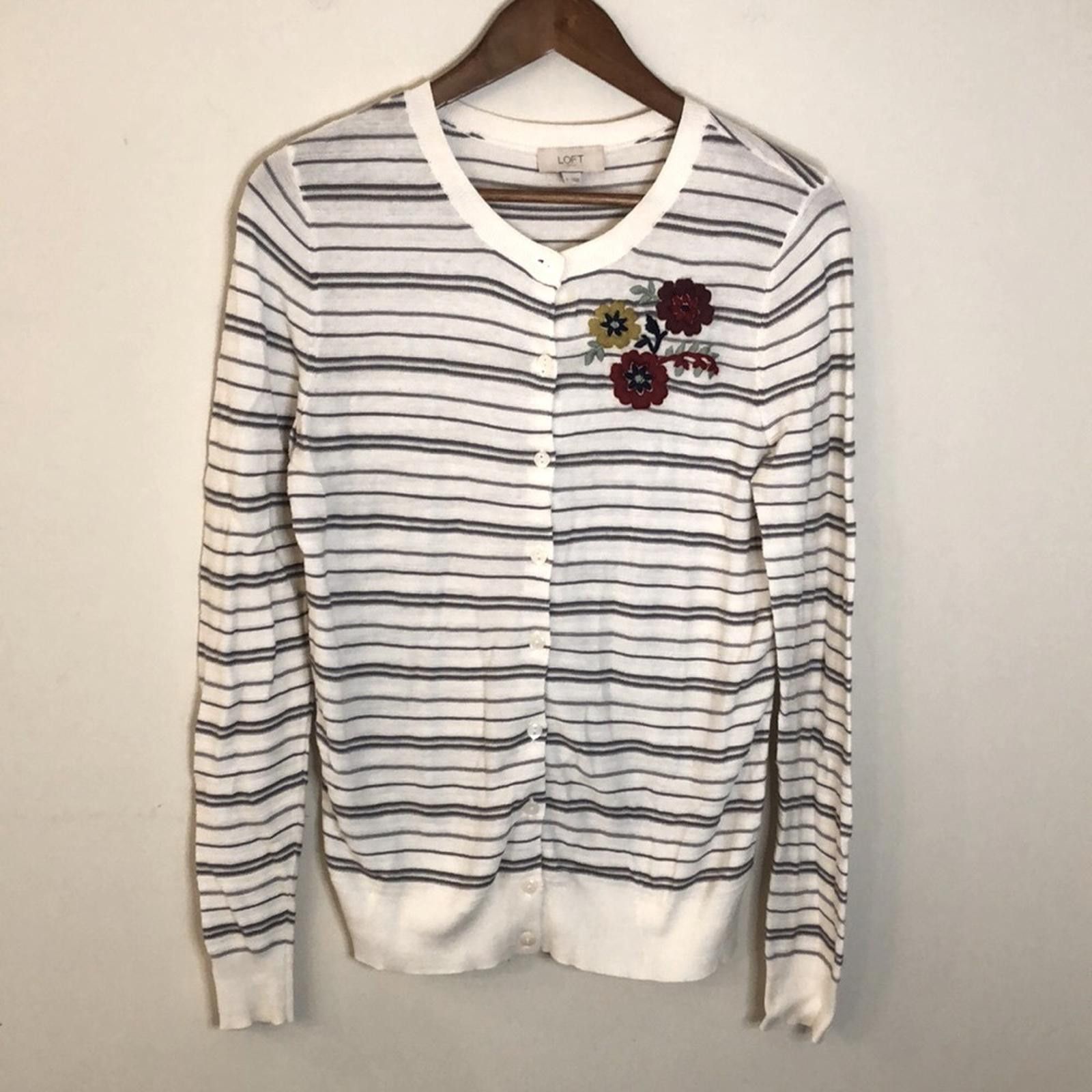 Other LOFT Outlet cardigan sweater floral embroidered cotton SM Size S / US 4 / IT 40 - 1 Thumbnail