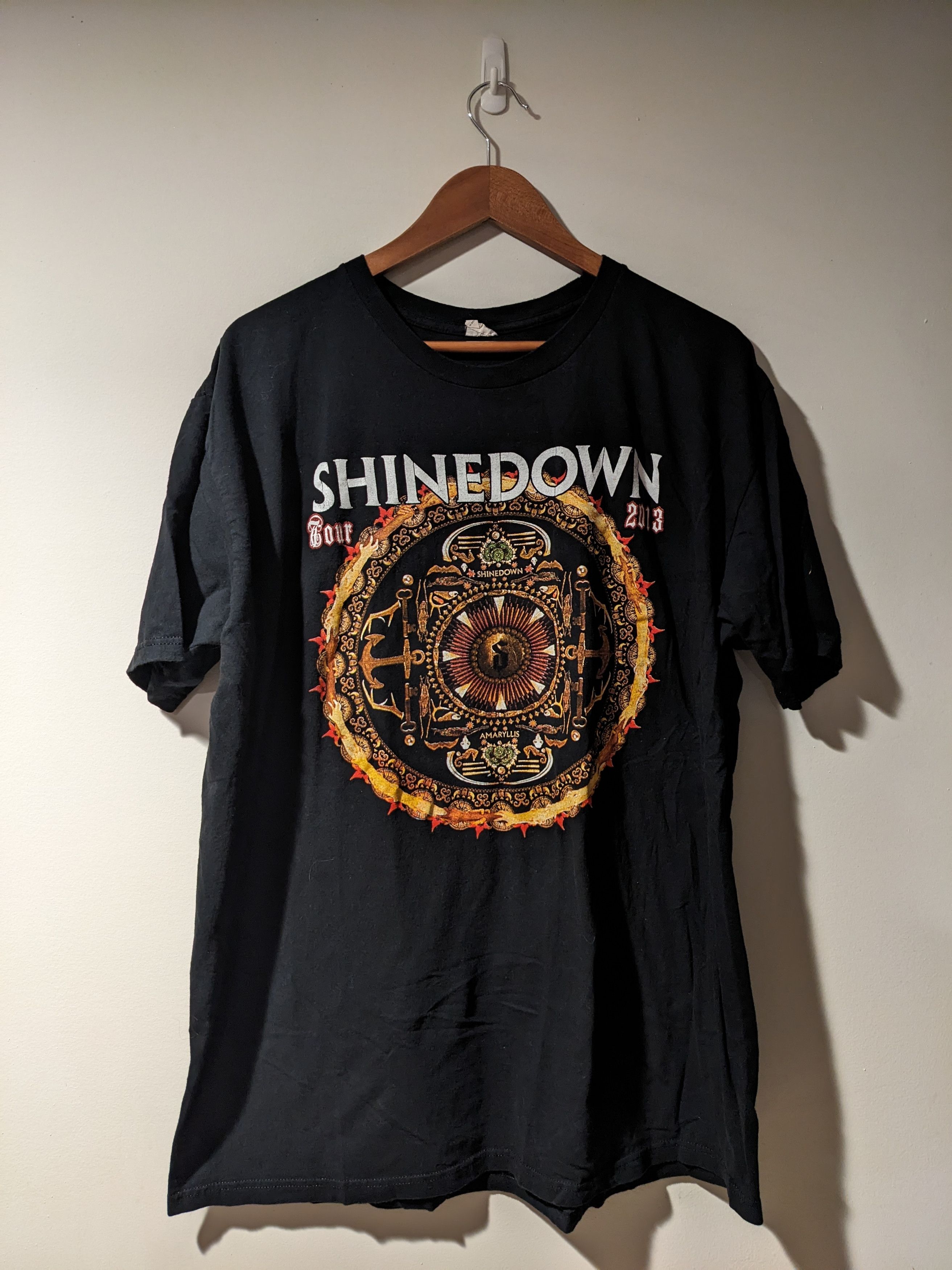 Band Tees × Vintage Vintage 2013 Shine Down Tour Black X-Large T-Shirt Size US XL / EU 56 / 4 - 1 Thumbnail