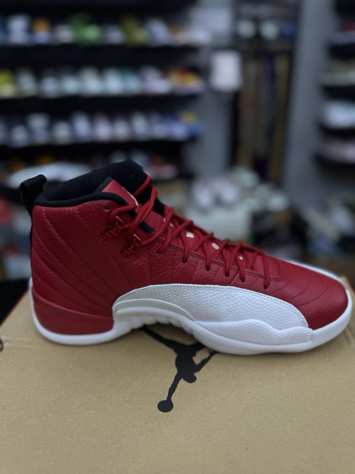 Jordan Brand Size 10 - Air Jordan 12 Retro Gym Red 130690-600 Authentic Size US 10 / EU 43 - 3 Thumbnail