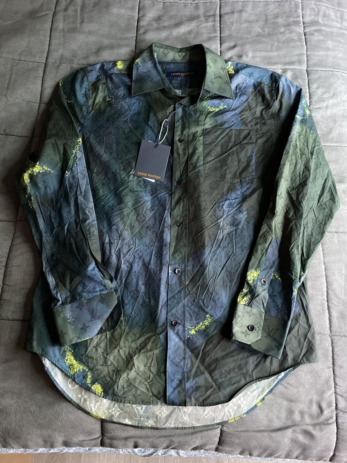 Louis Vuitton Louis Vuitton Tie Dye Monogram Shirt Size US L / EU 52-54 / 3 - 1 Thumbnail