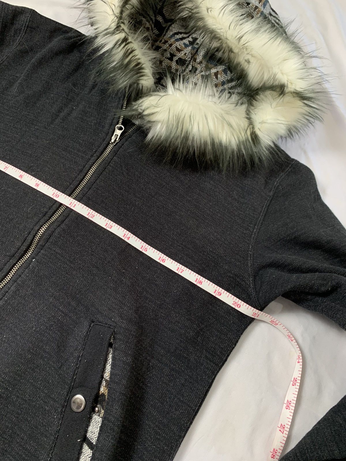 Le Grande Bleu (L.G.B.) Fur hoodie japanese style I L L S double layer Size US L / EU 52-54 / 3 - 9 Thumbnail