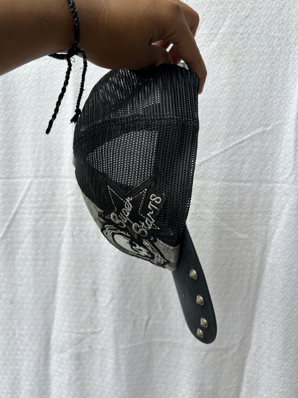 14th Addiction × 20471120 × Japanese Brand Super stars studed skull trucker style punk hats Size ONE SIZE - 4 Thumbnail