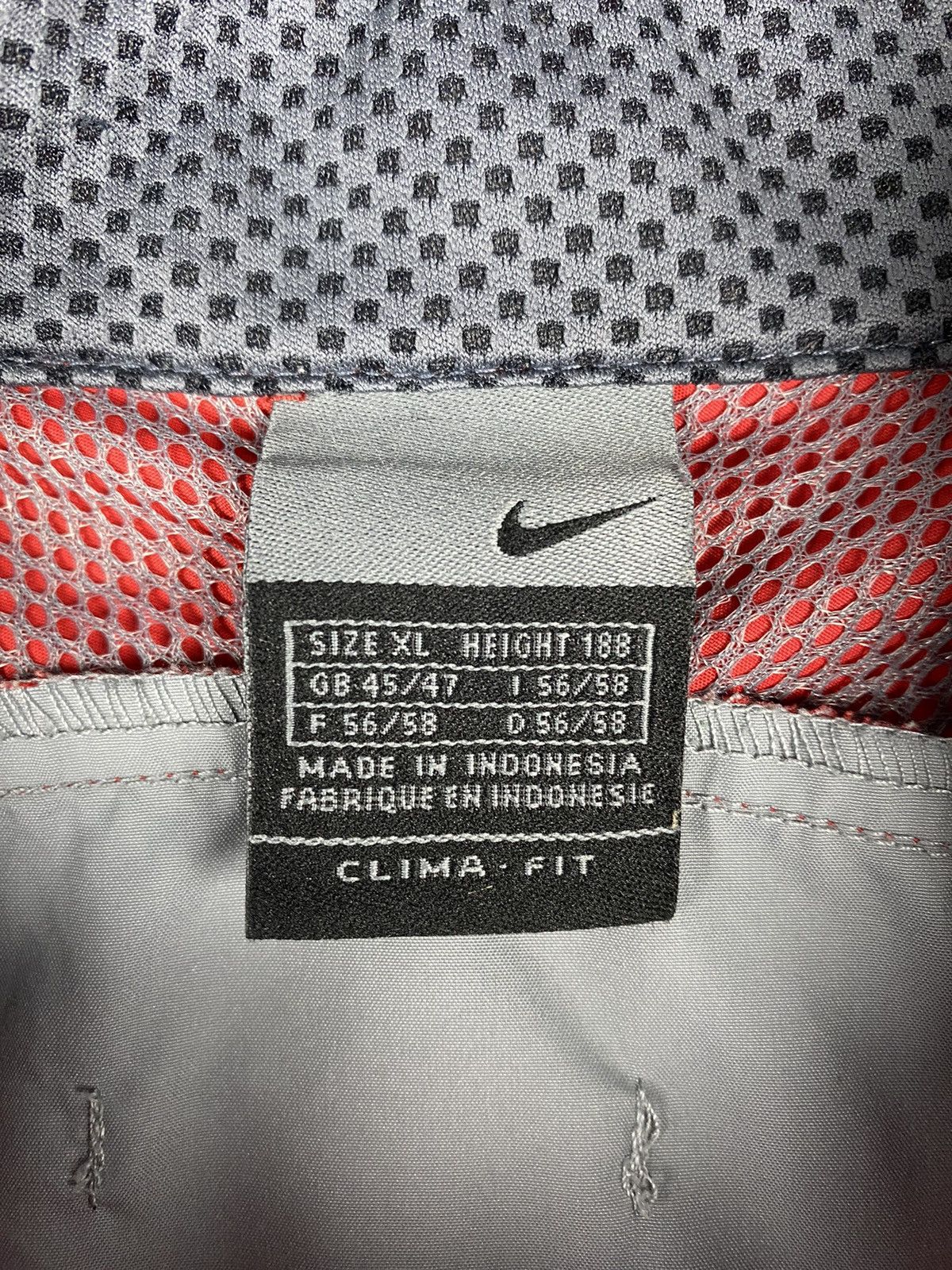 Nike × Vintage Vintage Nike Clima-Fit Windbreaker Jacket Size XL Size US XL / EU 56 / 4 - 12 Thumbnail