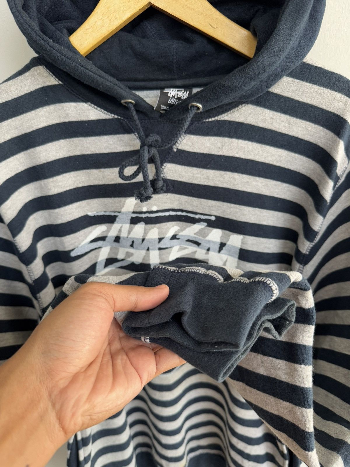 Stussy STUSSY STRIPE WITH WHITE LOGO HOODIE Size US L / EU 52-54 / 3 - 3 Thumbnail