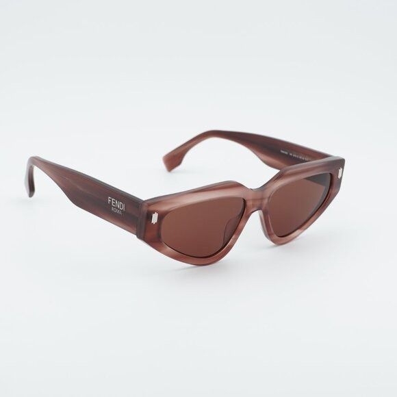 Fendi Fendi FE40163U 74S Sunglasses Striped Pink Cat Eye Frame Size ONE SIZE - 4 Thumbnail