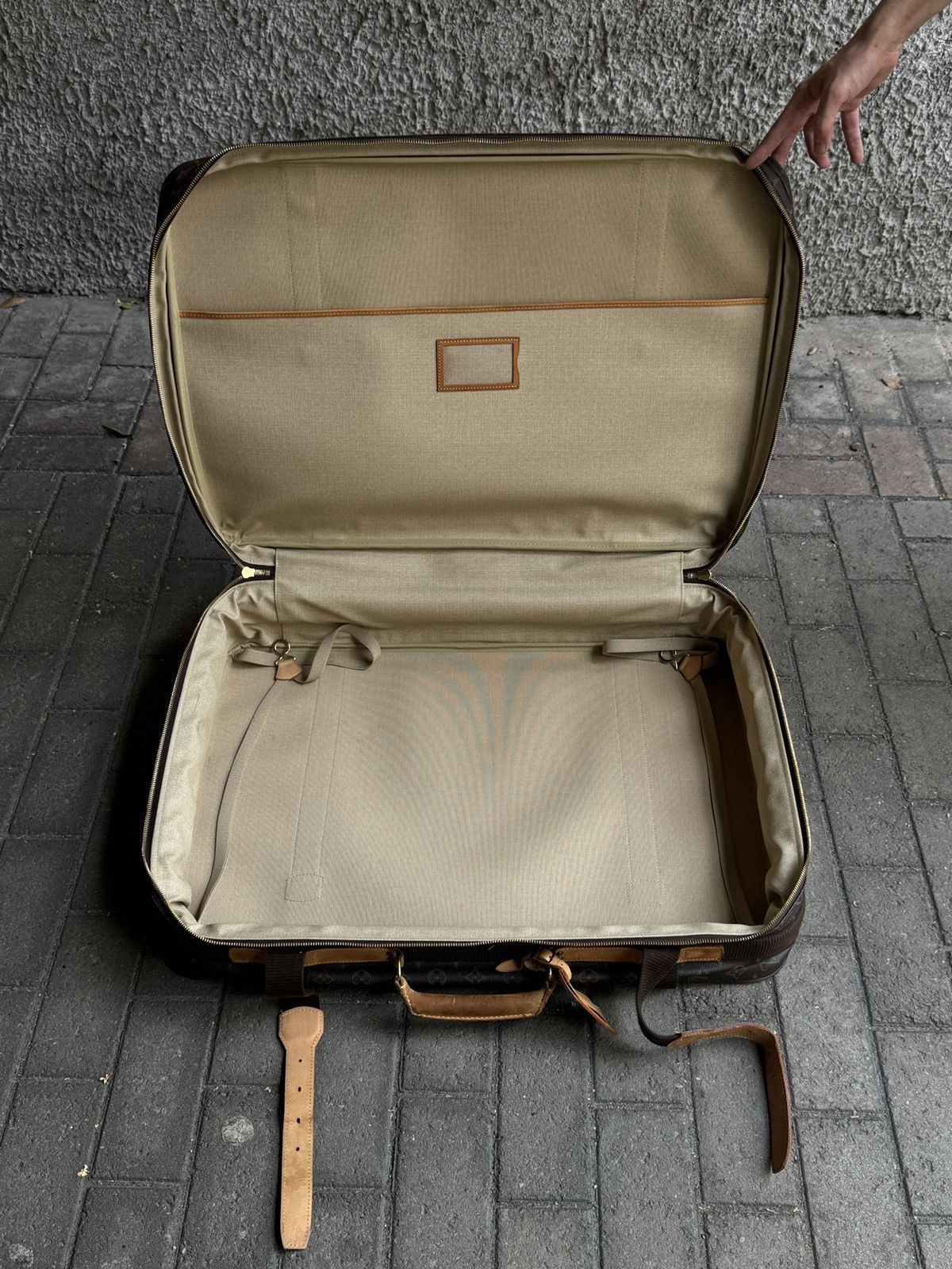 Louis Vuitton Louis Vuitton Satellite 70 Suitcase Luggage Size ONE SIZE - 17 Thumbnail