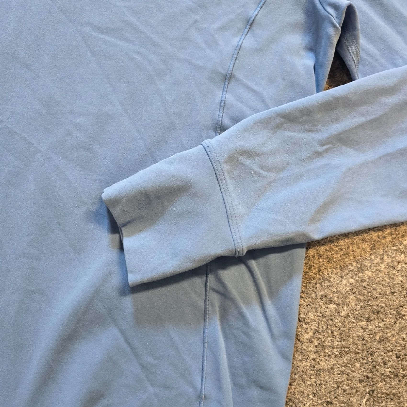 Vintage YPB Top Women Size M Blue Long Sleeve Cropped Stretch Performance Athletic T-Shirt Undergarment Casual Shirt Cropped Athletic Fit Womens Size M / US 6-8 / IT 42-44 - 4 Thumbnail