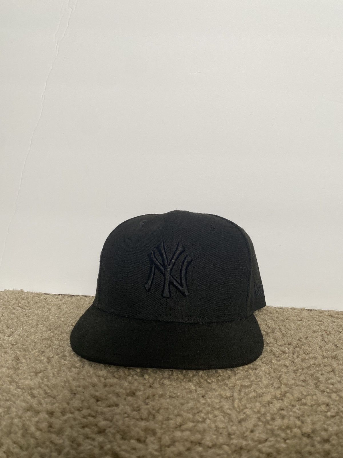 New Era × New York Yankees New era black fitted New york yankees 7 1/4 baseball cap Size ONE SIZE - 1 Thumbnail