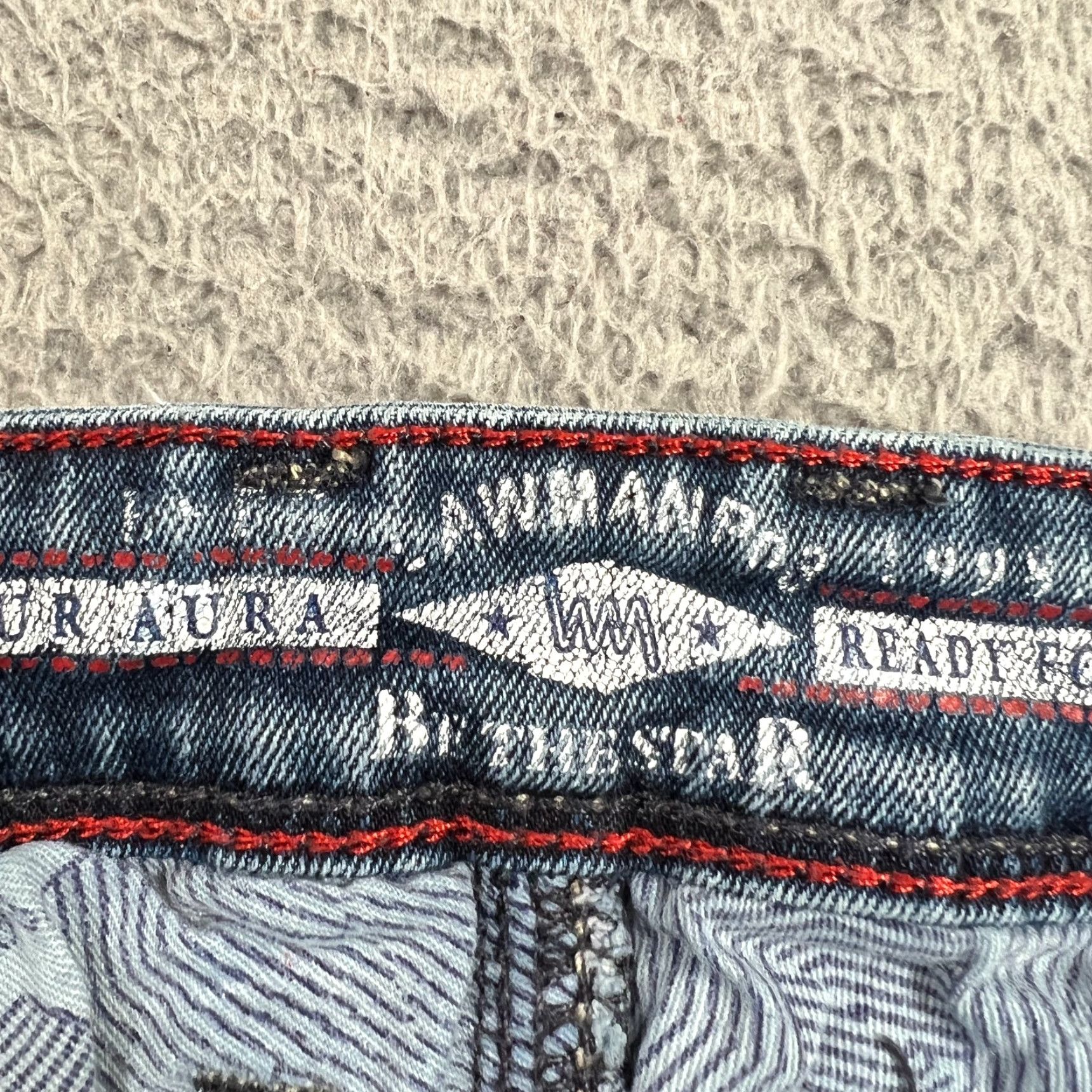 Vintage VINTAGE Lawmanpg3 Men's Jeans 36 Waist Black Regular Fit Belt Loops Zip Fly 30-Inch Inseam Size US 36 / EU 52 - 6 Thumbnail
