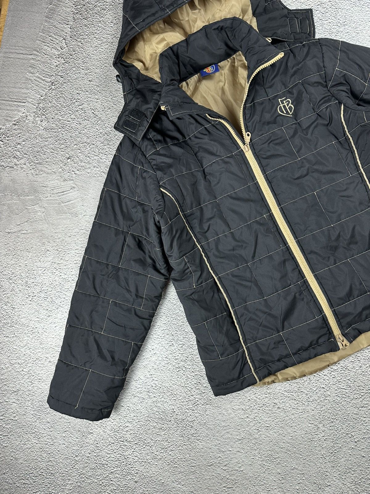 Other FC Basel Down Puffer Jacket Soccer Jersey Football Blockcore Size US M / EU 48-50 / 2 - 5 Thumbnail