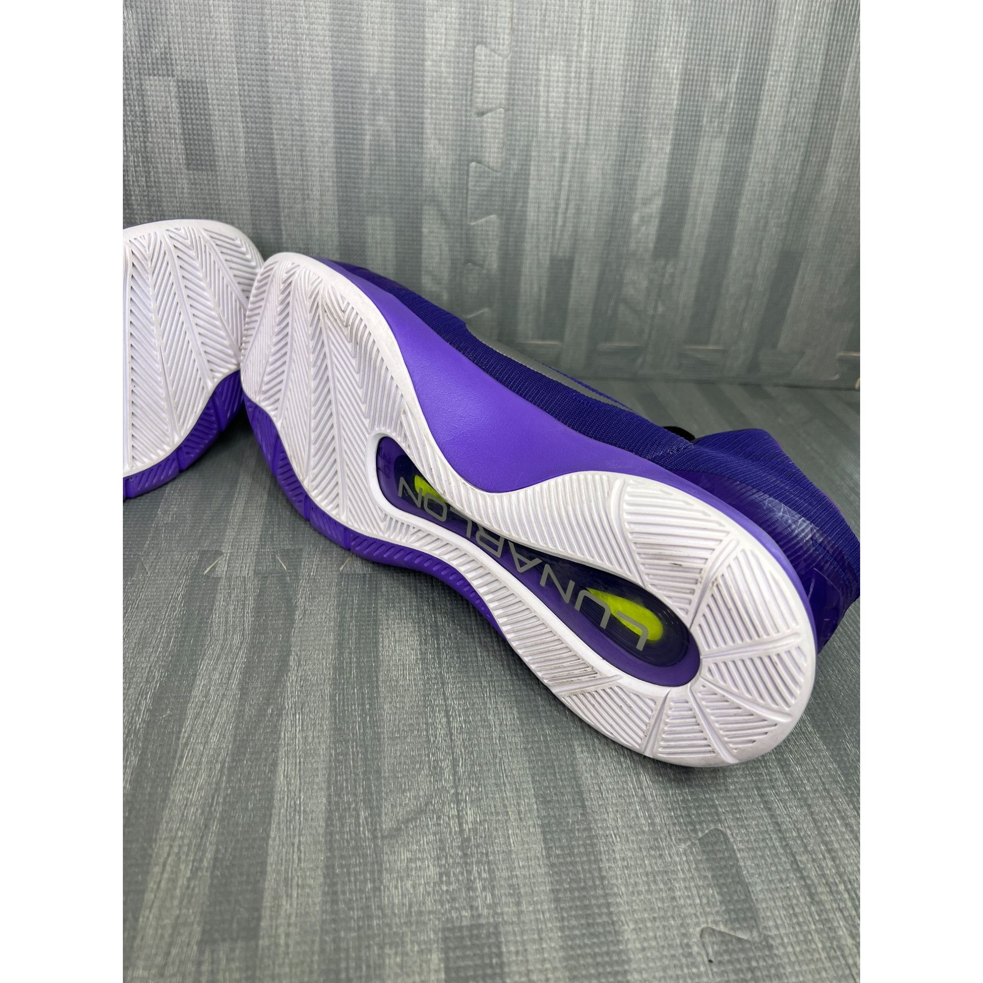 Nike Nike Lunar Hyperquickness Mens 12.5 Purple Basketball Shoes Size US 12.5 / EU 45-46 - 9 Thumbnail