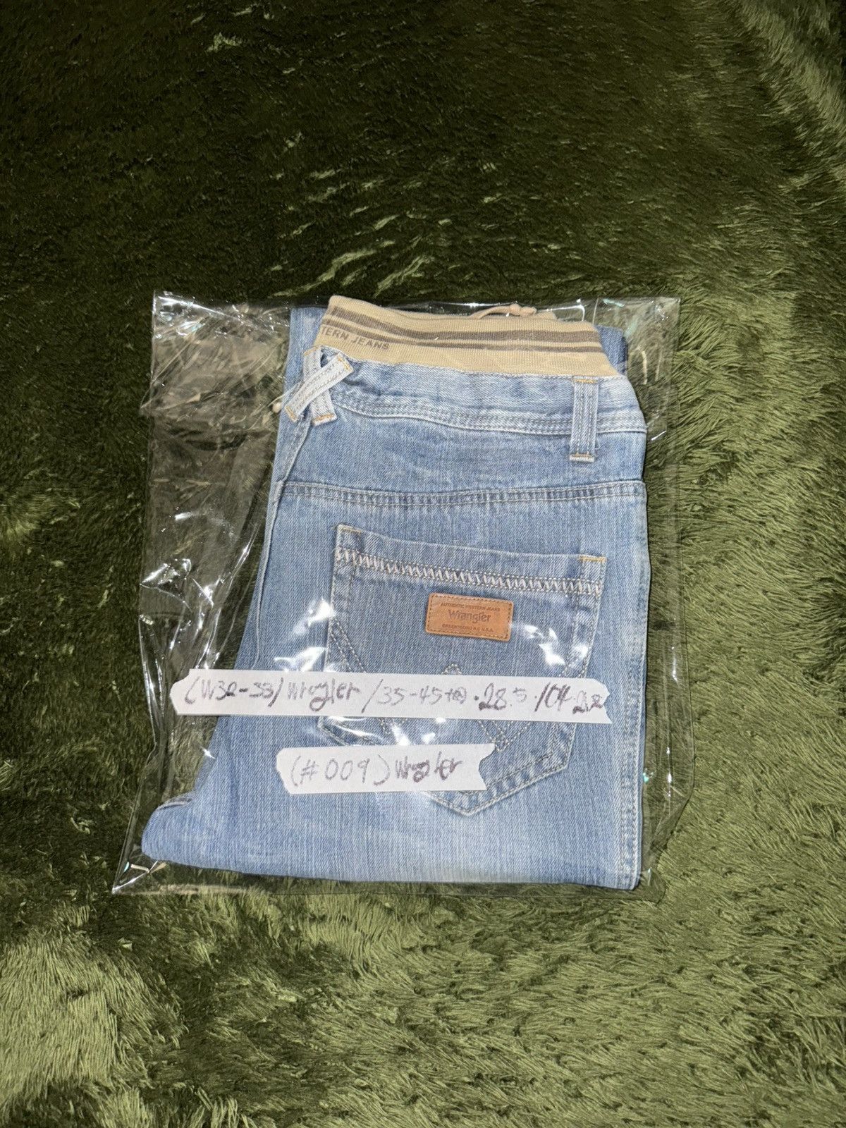 Wrangler [W32-33] Wrangler Japan Elastic embroidery Denim Size US 32 / EU 48 - 12 Thumbnail